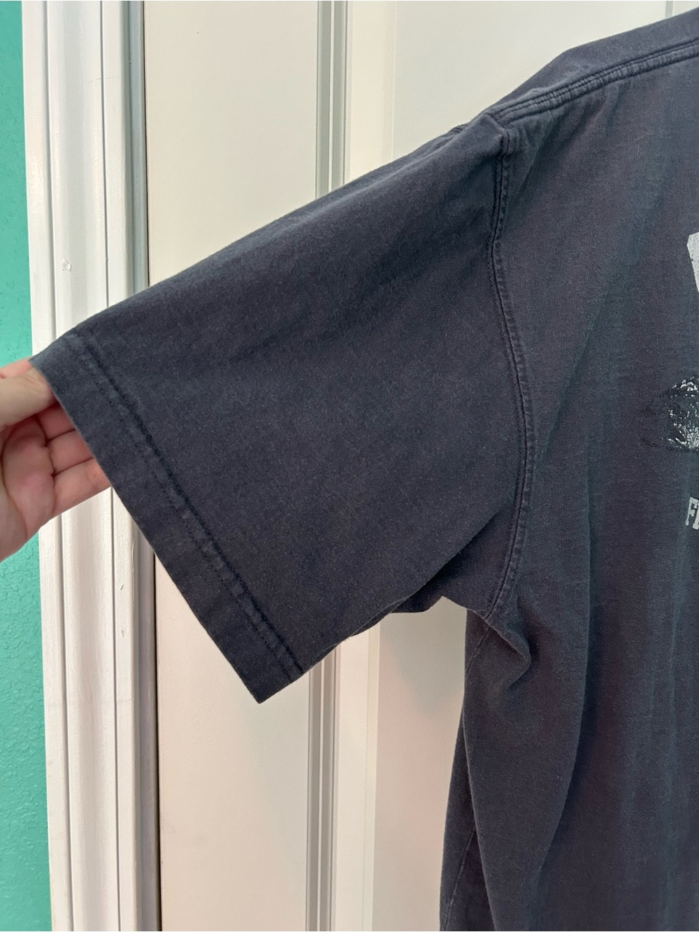 Carhartt Short Sleeve Logo Tee - gray - Picture 7 of 8